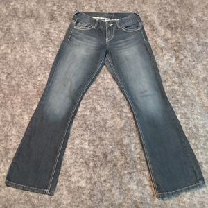 Maurices jeans